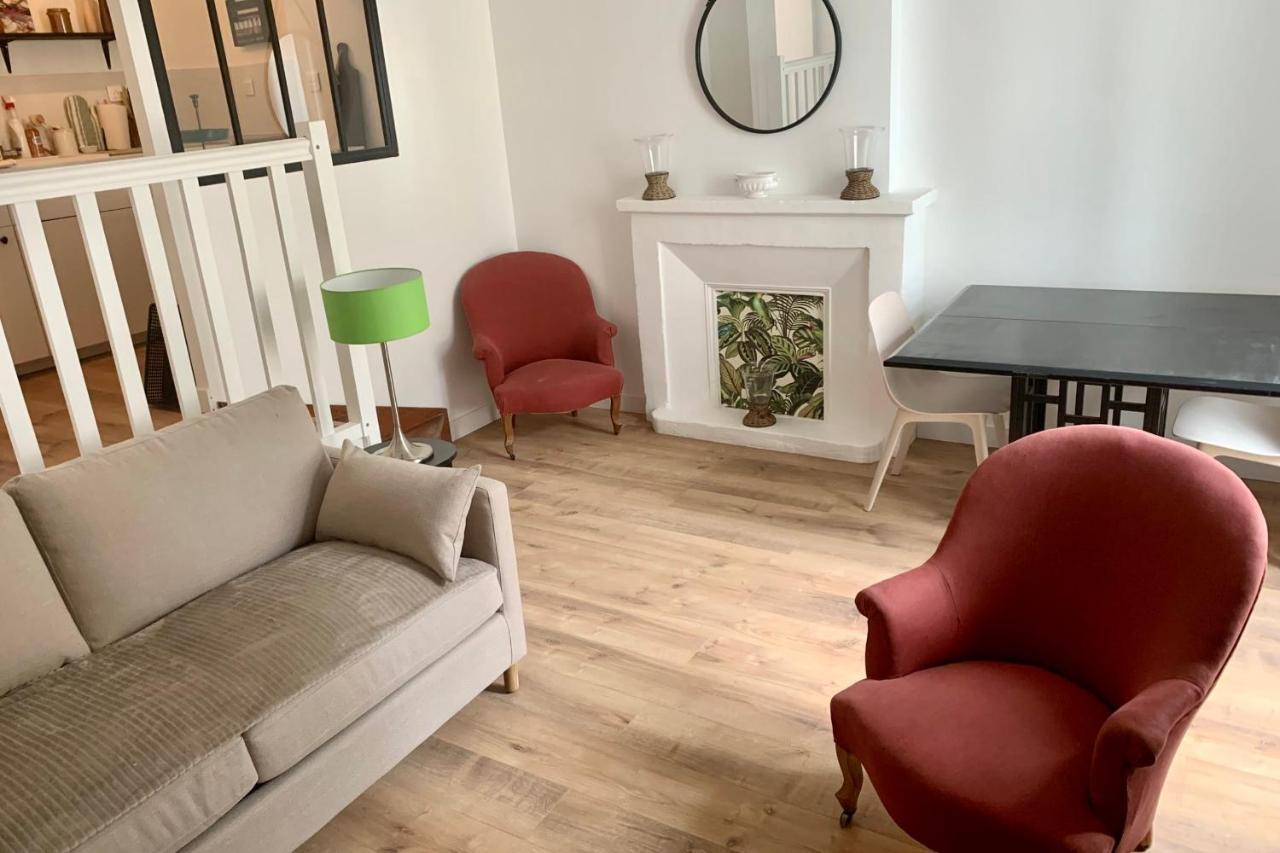 Le Petit Clos Apartment Bayeux Bagian luar foto