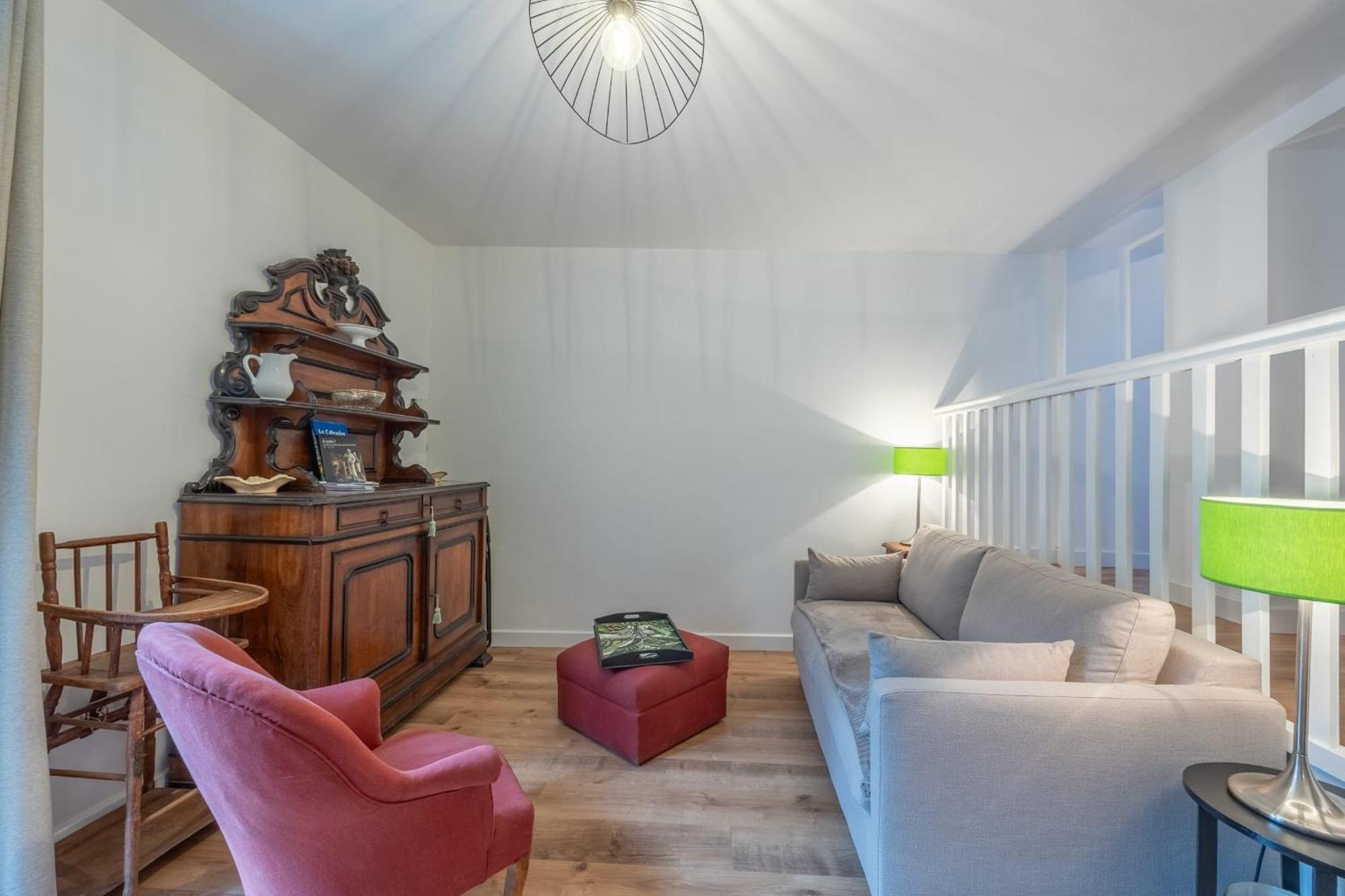 Le Petit Clos Apartment Bayeux Bagian luar foto